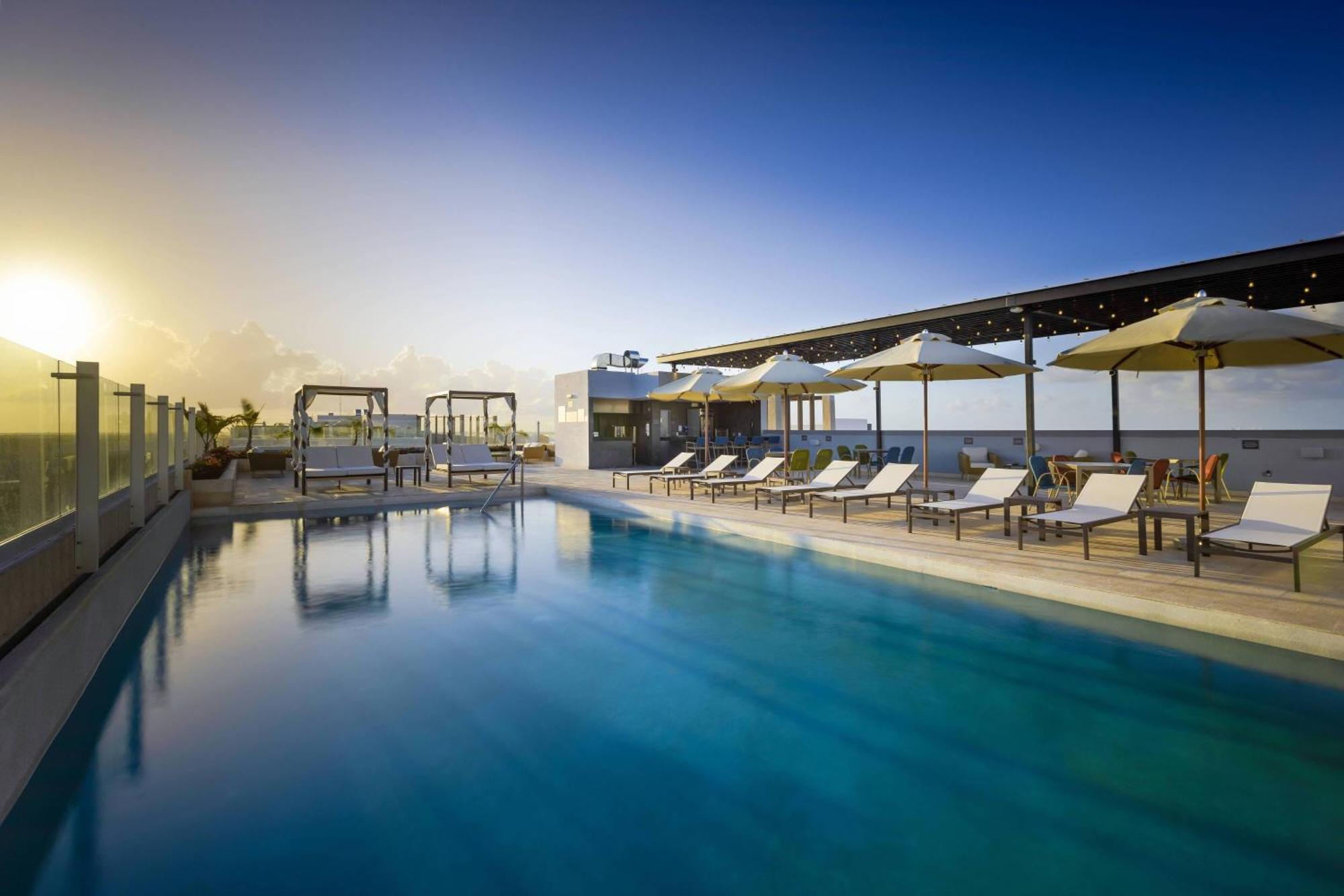 Residence Inn By Marriott Cancun Hotel Zone Exteriér fotografie